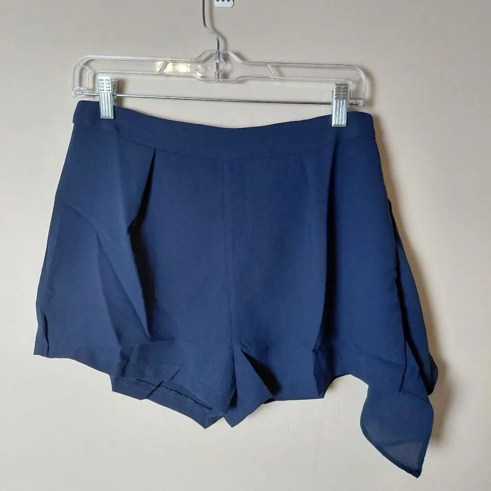 HAYDEN NWT Boutique Lightly Lined Lightweight Flowy Side Ruffle Shorts
